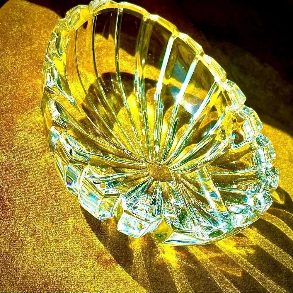 ♥️ Cigar Ashtray, Thick Heavy Clear Crystal Deep Cigar or pipe Ashtray - Picture 5 of 13